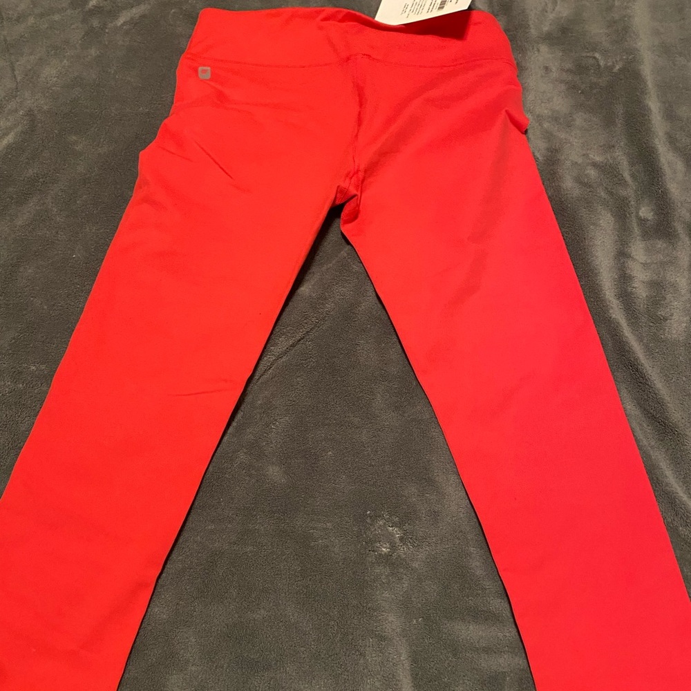 Fabletic Capris - Picture 3 of 3